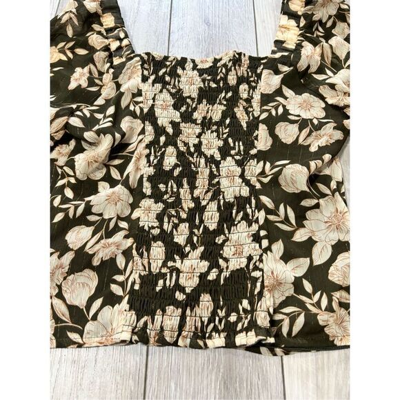 Brannan floral ruched cold shoulder blouse size XS - Picture 9 of 11